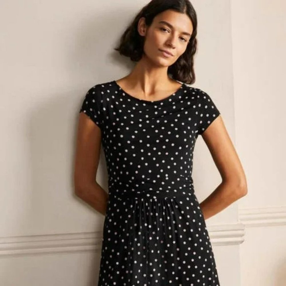 Boden Amelie Polka Dot Black Pink Jersey Dress